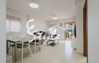 Resale - Villa - Torrevieja - Aguas Nuevas