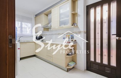 Resale - Villa - Torrevieja - Aguas Nuevas