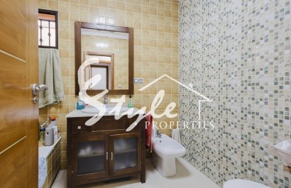 Resale - Villa - Torrevieja - Aguas Nuevas