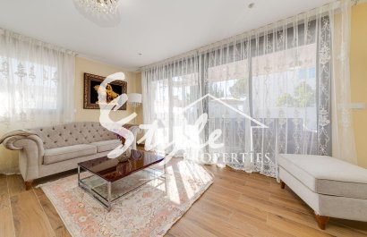 Resale - Villa - Torrevieja - Los Balcones