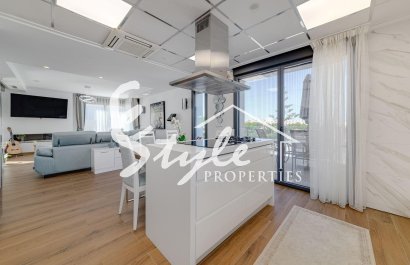 Resale - Villa - Torrevieja - Los Balcones