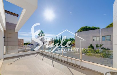 Resale - Villa - Torrevieja - Los Balcones