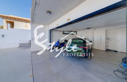 Resale - Villa - Torrevieja - Los Balcones