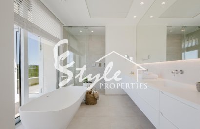 Resale - Villa - Orihuela-Costa - Las Colinas Golf