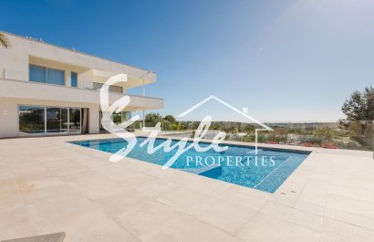 Resale - Villa - Orihuela-Costa - Las Colinas Golf