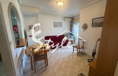 Resale - Apartamento - Torrevieja - Playa del Acequión