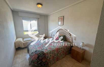 Resale - Apartamento - Torrevieja - Playa del Acequión