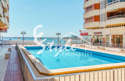 Resale - Apartamento - Torrevieja - Playa del Acequión