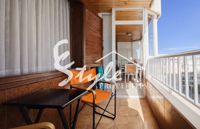 Resale - Apartamento - Torrevieja - Playa del Acequión