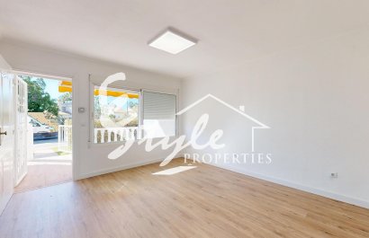 Resale - Apartamento - Orihuela-Costa - Villamartin
