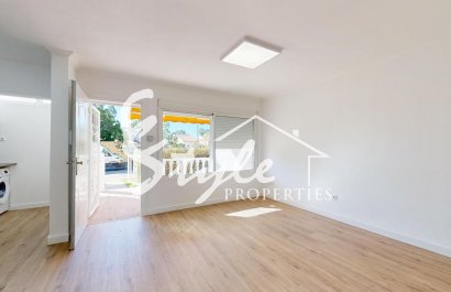 Resale - Apartamento - Orihuela-Costa - Villamartin