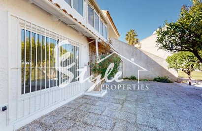 Resale - Apartamento - Orihuela-Costa - Villamartin