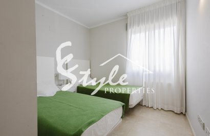 Resale - Apartament  - Orihuela-Costa - Las Colinas Golf