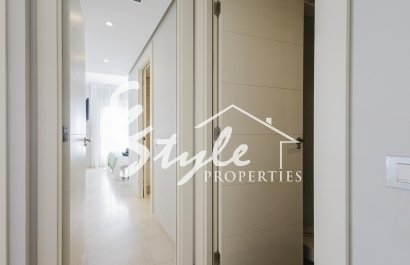 Resale - Apartament  - Orihuela-Costa - Las Colinas Golf