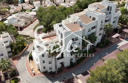 Resale - Apartament  - Orihuela-Costa - Las Colinas Golf