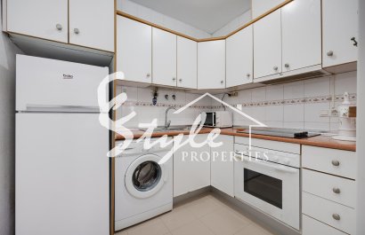 Resale - Apartamento - Torrevieja - Playa De Los Náufragos