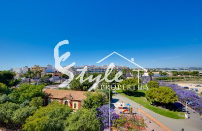 Resale - Apartamento - Torrevieja - Playa del Acequión