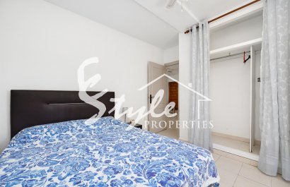 Resale - Apartamento - Torrevieja - Playa De Los Náufragos