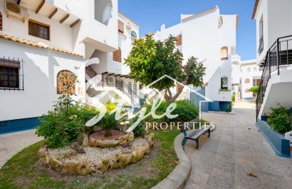 Resale - Apartamento - Torrevieja - Playa De Los Náufragos