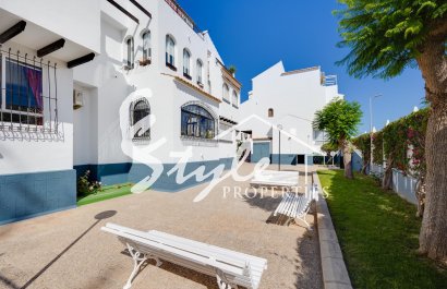 Resale - Apartamento - Torrevieja - Playa De Los Náufragos