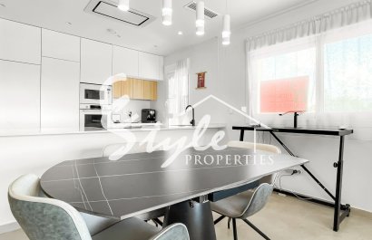 Resale - Apartamento - Guardamar - El Raso