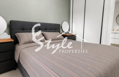 Resale - Apartamento - Guardamar - El Raso