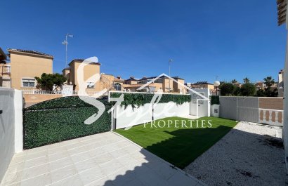 Resale - Apartament  - Punta Prima - Serena