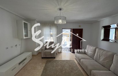 Resale - Apartament  - Punta Prima - Serena