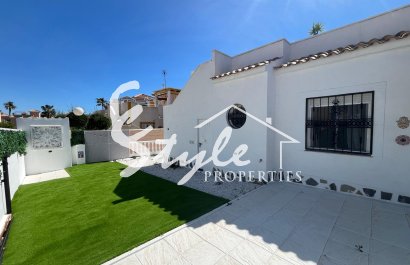 Resale - Apartament  - Punta Prima - Serena