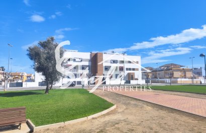 Resale - Apartament  - Pilar de la Horadada - El Mojón