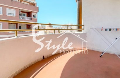 Resale - Apartament  - Torrevieja - El Acequión - Los Náufragos