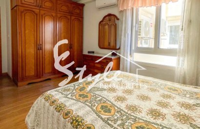 Resale - Apartament  - Torrevieja - El Acequión - Los Náufragos