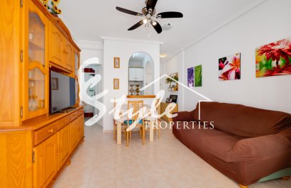 Resale - Apartament  - Torrevieja - Playa De Los Náufragos