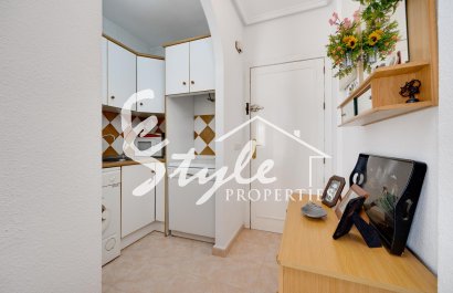Resale - Apartament  - Torrevieja - Playa De Los Náufragos