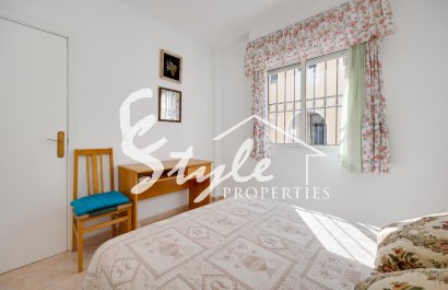 Resale - Apartament  - Torrevieja - Playa De Los Náufragos