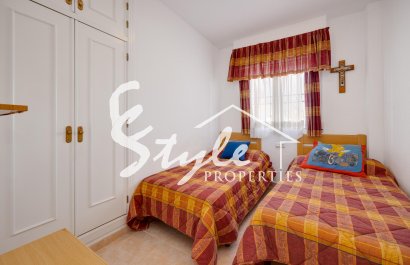 Resale - Apartament  - Torrevieja - Playa De Los Náufragos