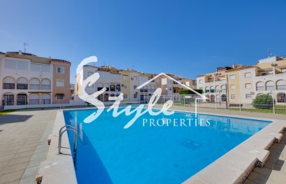 Resale - Apartament  - Torrevieja - Playa De Los Náufragos