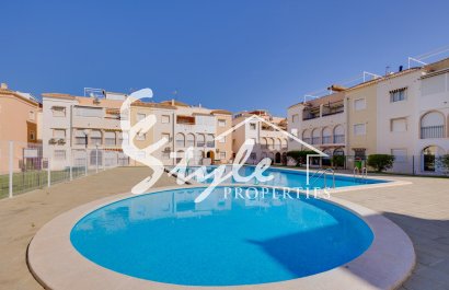 Resale - Apartament  - Torrevieja - Playa De Los Náufragos