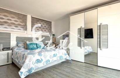 Resale - Villa - Orihuela-Costa - Villamartin