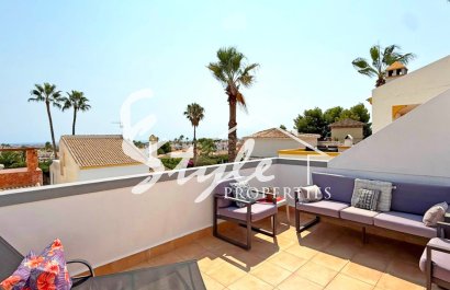 Resale - Villa - Orihuela-Costa - Villamartin