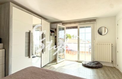 Resale - Villa - Orihuela-Costa - Villamartin
