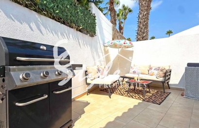 Resale - Villa - Orihuela-Costa - Villamartin