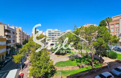 For Sale Stylish Apartment Close to Sea in Torrevieja, Costa Blanca, Spain. ID3078