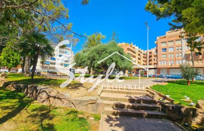 For Sale Stylish Apartment Close to Sea in Torrevieja, Costa Blanca, Spain. ID3078