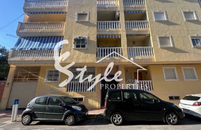 Resale - Apartament  - Torrevieja