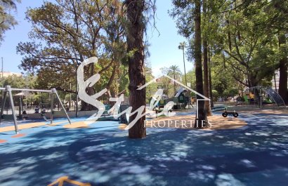 Resale - Apartament  - Orihuela-Costa - Zona Centro