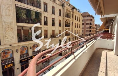 Resale - Apartament  - Orihuela-Costa - Zona Centro