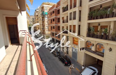 Resale - Apartament  - Orihuela-Costa - Zona Centro