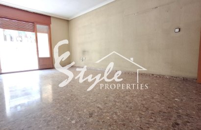 Resale - Apartament  - Orihuela-Costa - Zona Centro