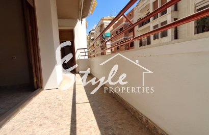 Resale - Apartament  - Orihuela-Costa - Zona Centro